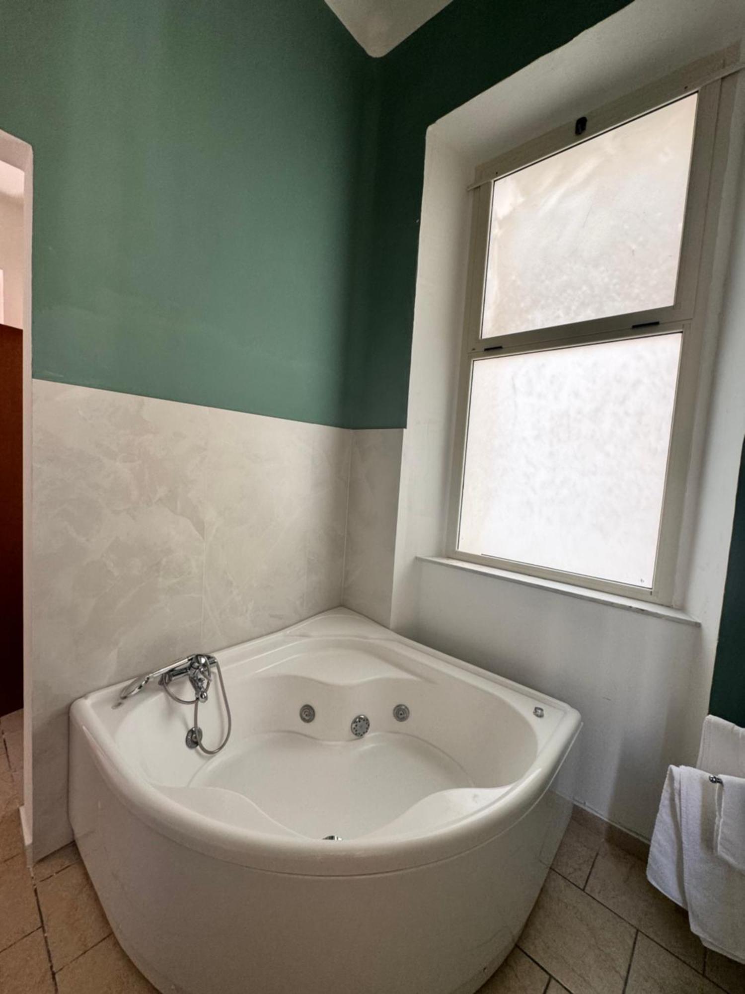 רג'יו די קאלאבריה Garibaldi Rooms מראה חיצוני תמונה